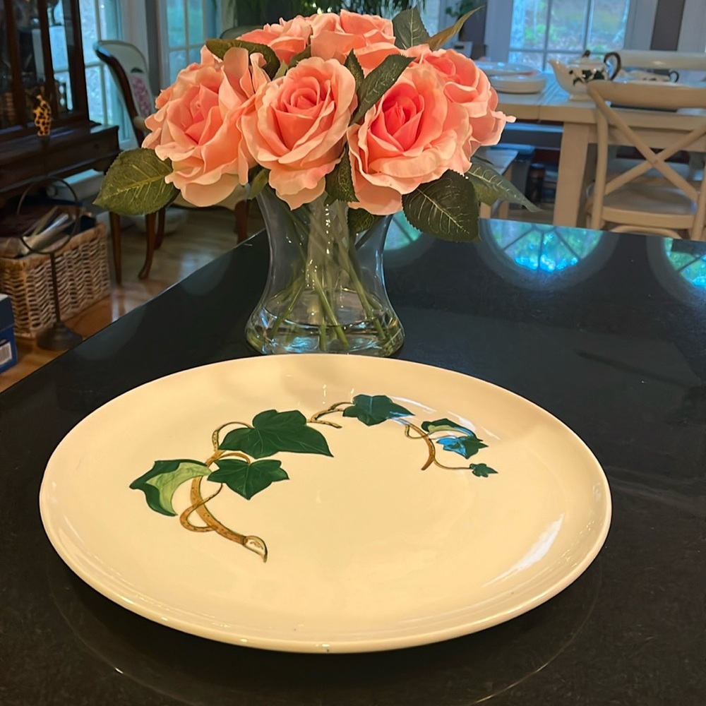 13" Chop Plate (Round Platter) California Ivy by METLOX - POPPYTRAIL - VERNON